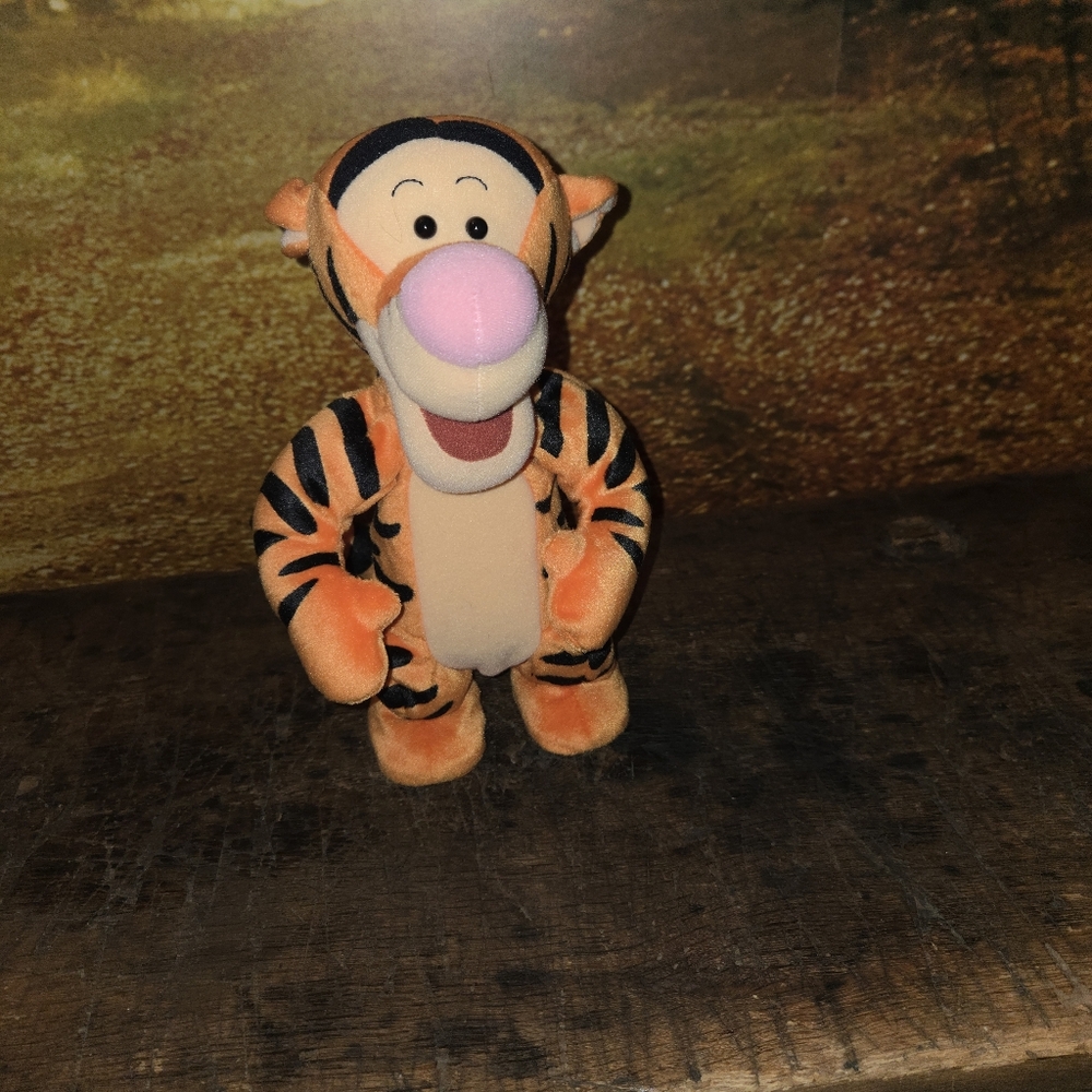 Mattel Bouncing Tigger 1998